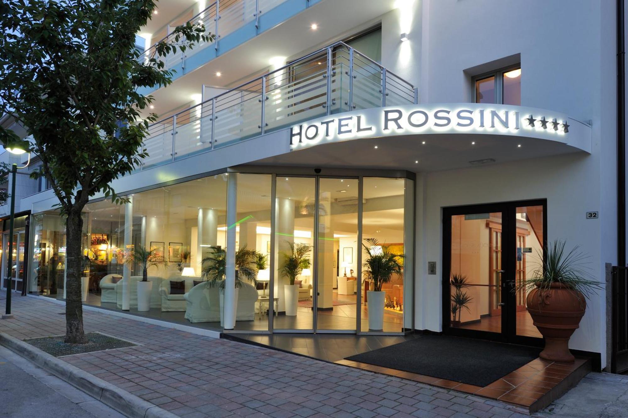 Hotel Rossini 4S Lignano Sabbiadoro Exterior photo